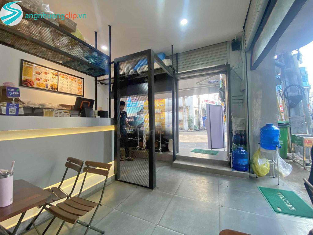 Cho thuê Mặt bằng lối đi riêng Góc 2 Mặt tiền Huỳnh Văn Bánh, Phường 10, Quận Phú Nhuận